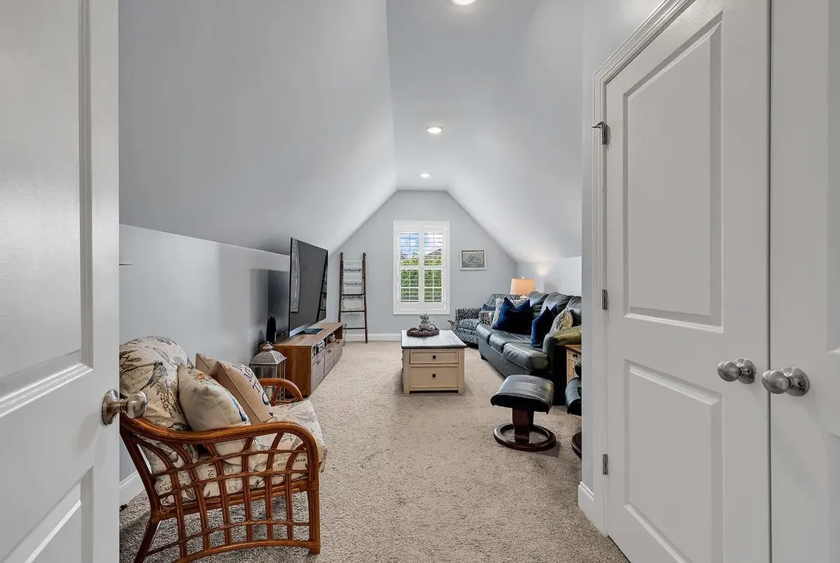 258 Rivers Edge Drive — photo 29 of 64