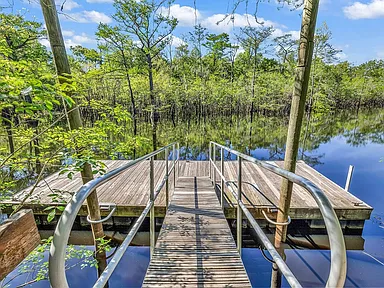 Walkway onto the community day dock